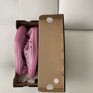 Converse Pink Kids Shoreline Slip Sneakers